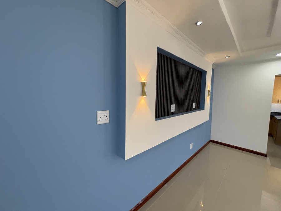 5 Bedroom Property for Sale in Cintsa East Eastern Cape